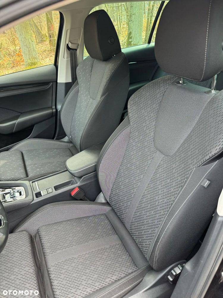 Skoda Octavia 2.0 TDI DSG Clever - 12