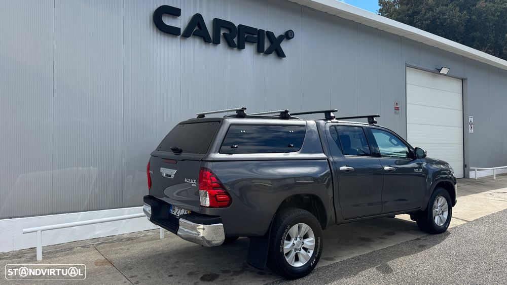 Toyota Hilux 2.4 D-4D 4WD CD Tracker - 11