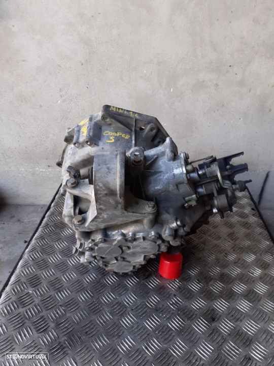Caixa de velocidades Mini Cooper S 1.6 (compressor) R52 R53 Ref: Getrag BKD - 3