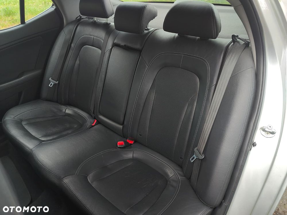 Kia Optima 1.7 CRDi XL - 25