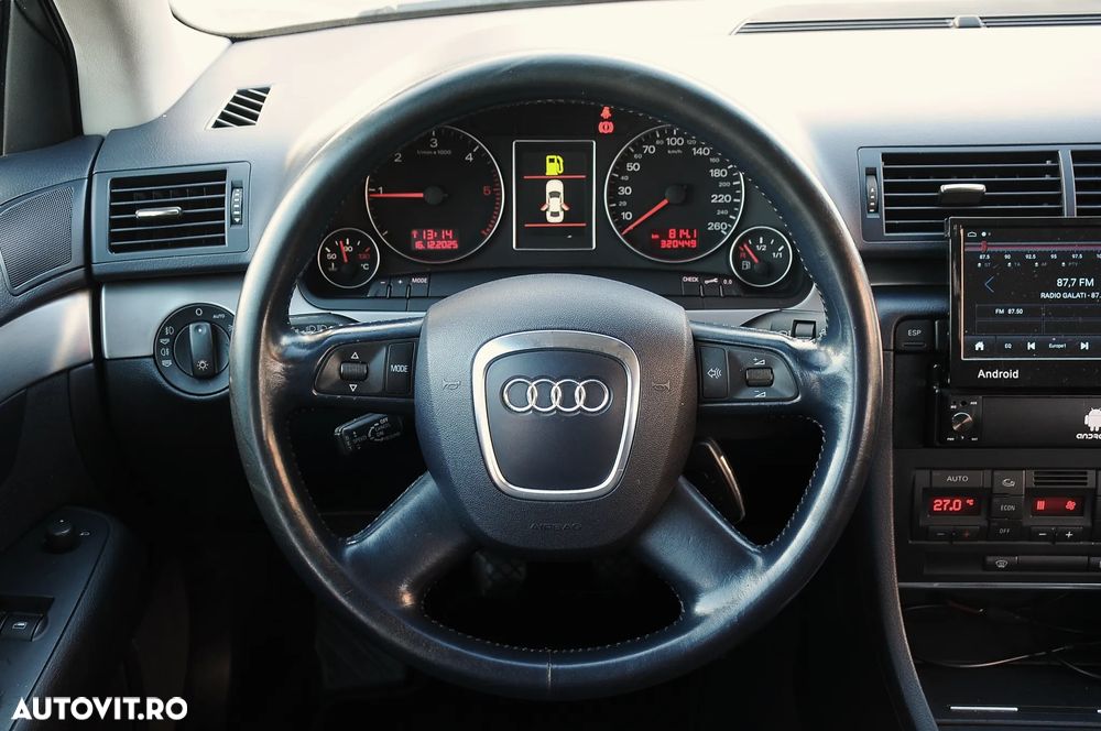 Audi A4 - 9