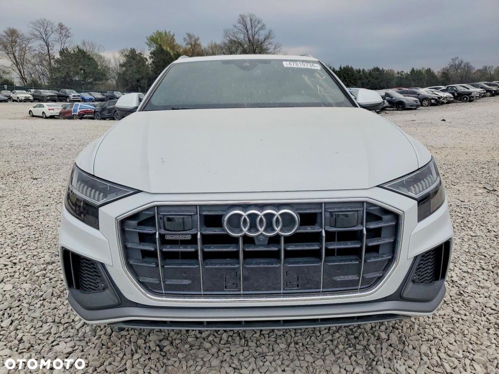 Audi Q8 55 TFSI quattro tiptronic - 2