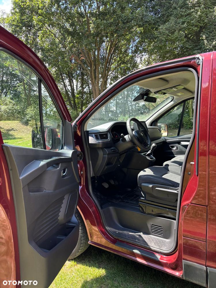 Renault Trafic - 12
