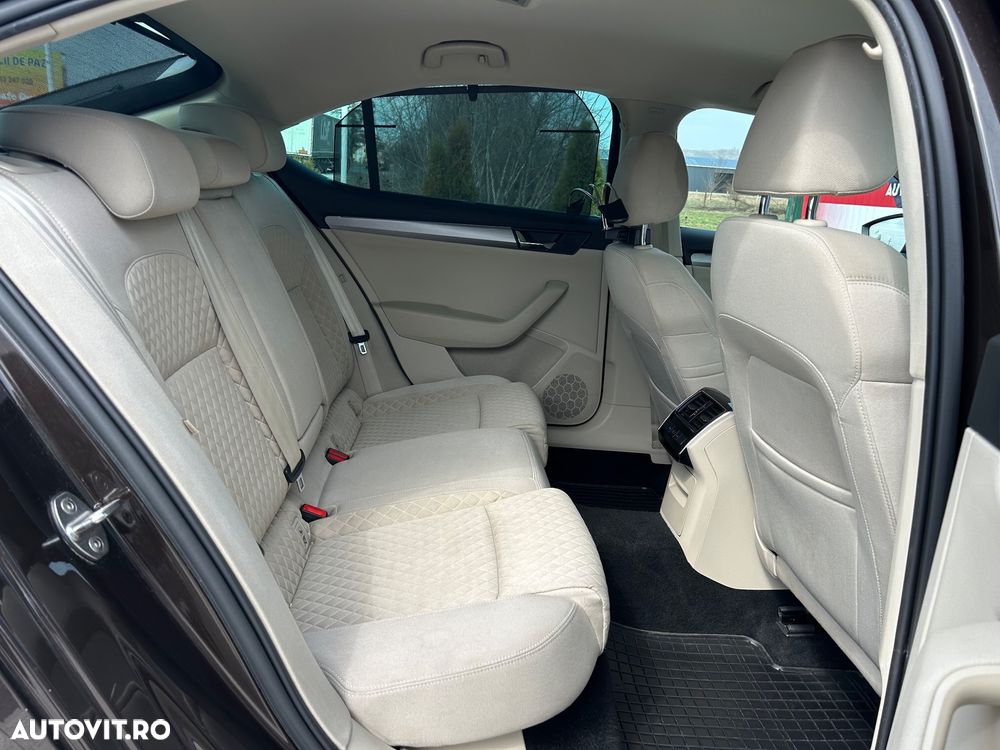 Skoda Superb 2.0 TDI 4X4 DSG Sportline - 16