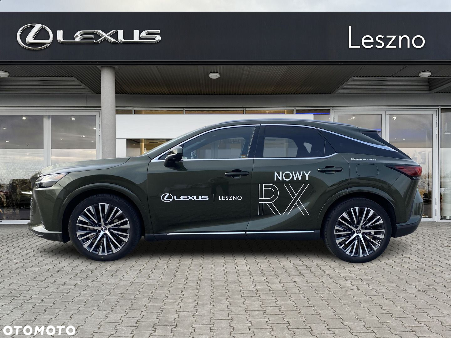 Lexus RX - 10