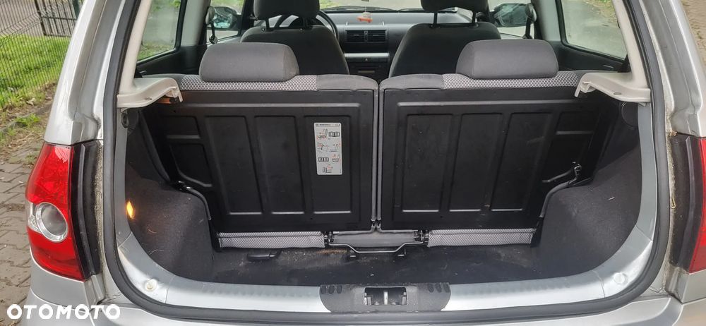 Volkswagen Fox 1.2 - 8