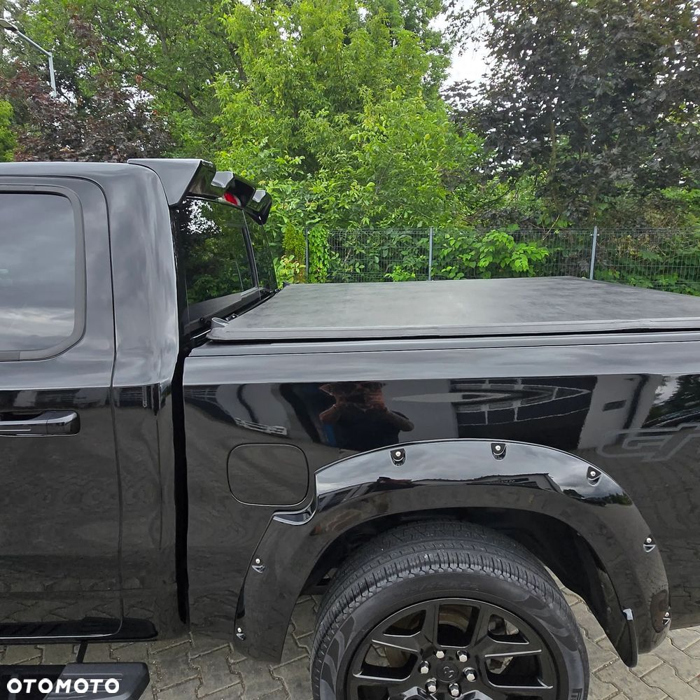 RAM 1500 Crew Cab Sport - 5
