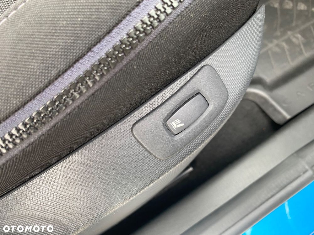 Renault Captur ENERGY TCe 120 EDC Luxe - 10