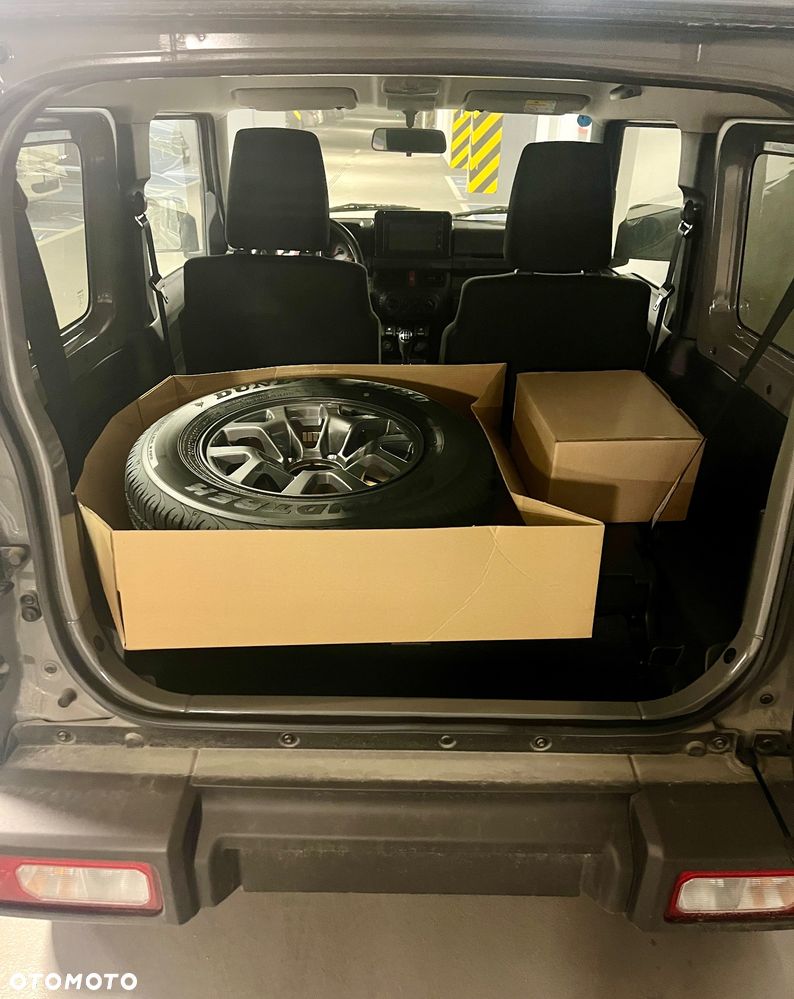 Suzuki Jimny 1.5 ALLGRIP Comfort+ - 11