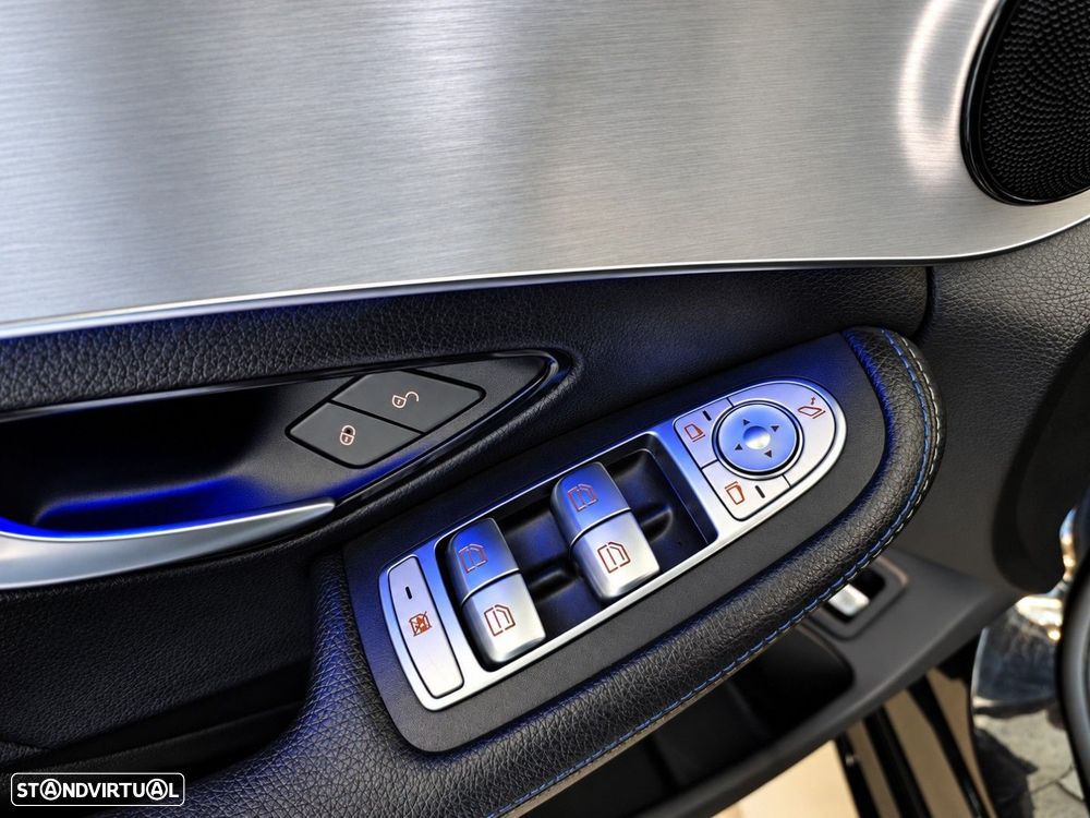 Mercedes-Benz C 300 de AMG Line - 18