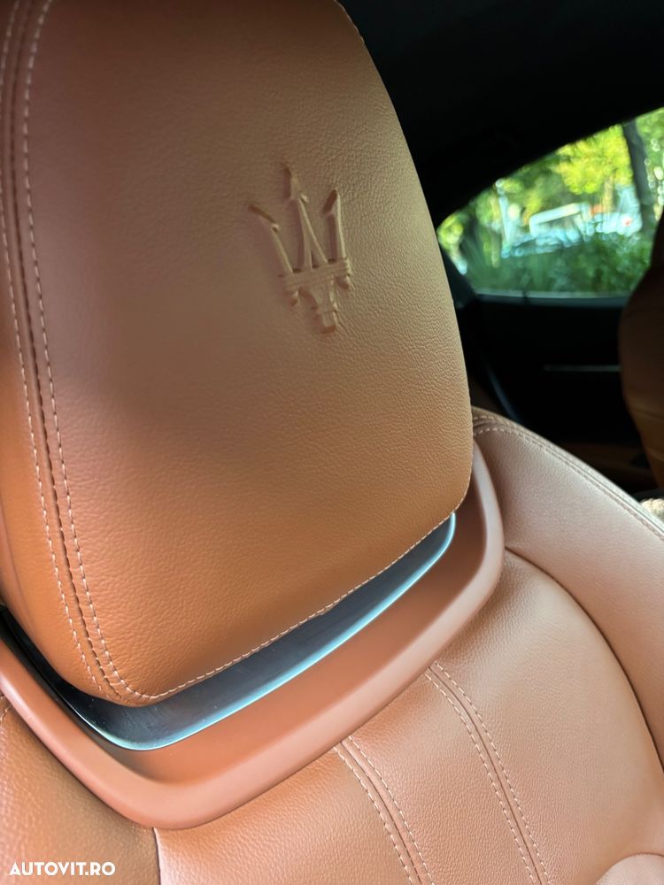 Maserati Ghibli - 8