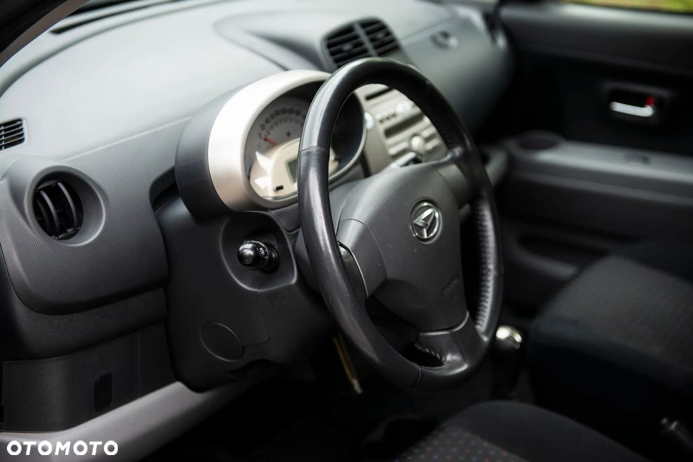 Daihatsu Sirion 1.3 CooLine - 17