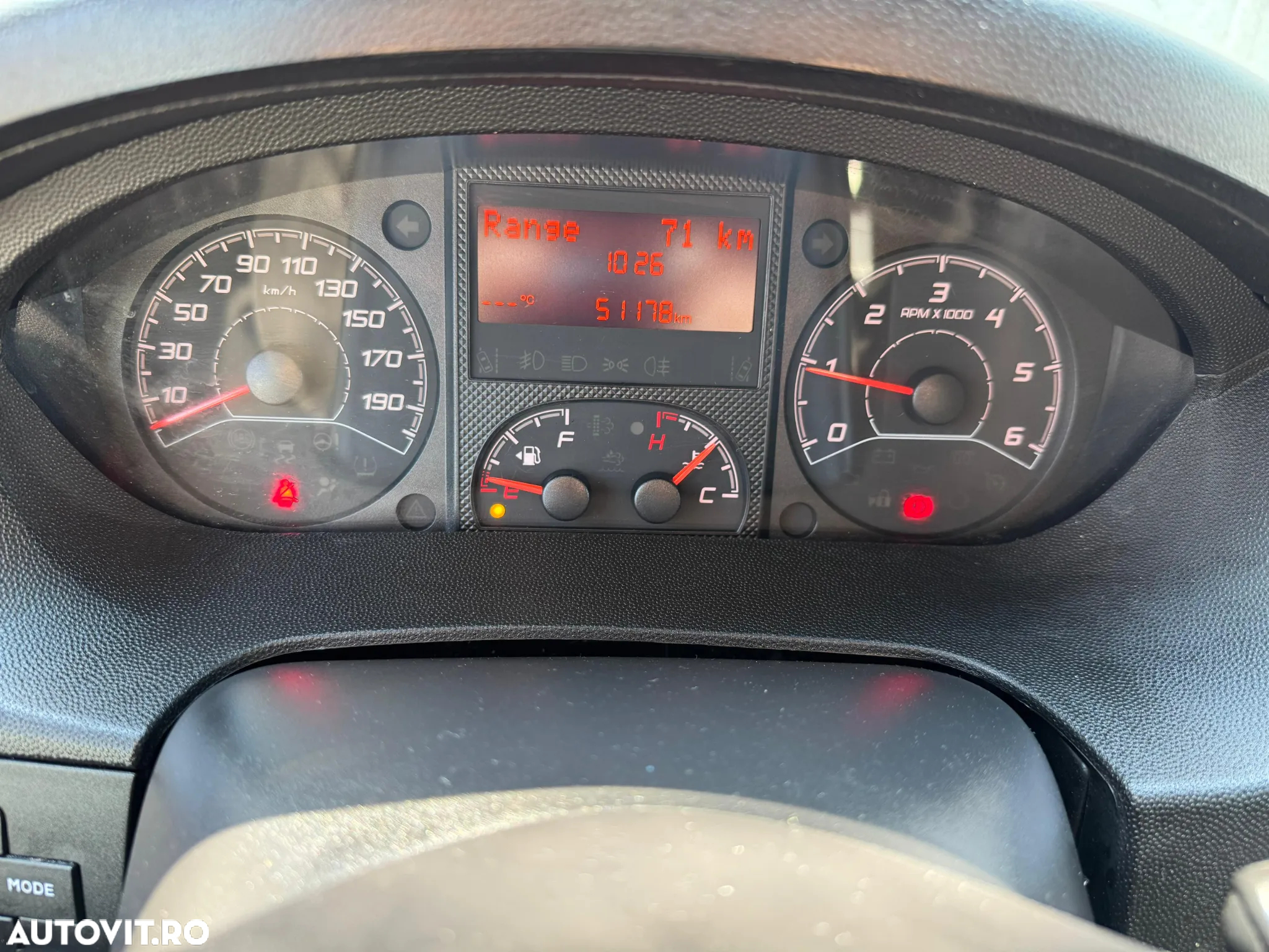 Peugeot Boxer L2H2 2.2 BlueHDI 120cp Business - 14