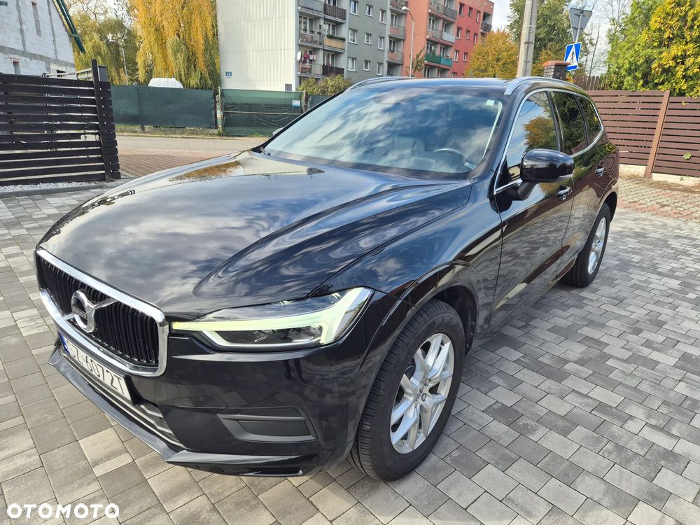 Volvo XC 60 T5 AWD Momentum - 1