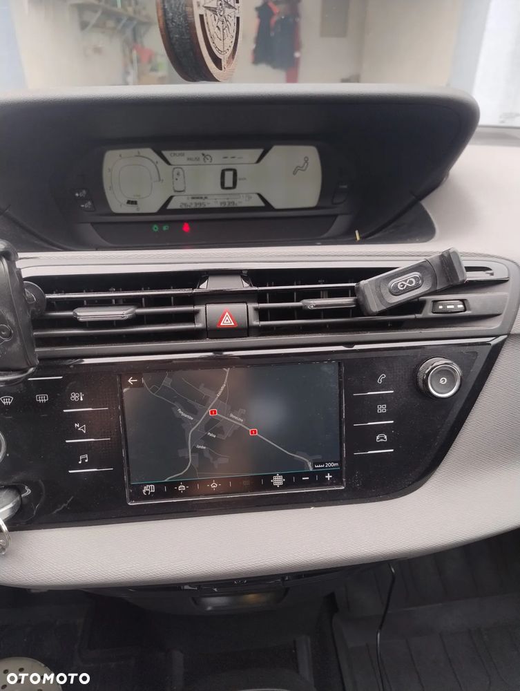 Citroën C4 Grand Picasso - 16