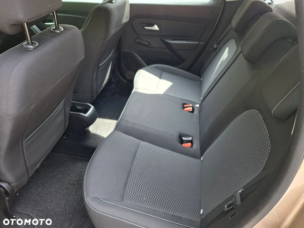 Dacia Duster 1.5 Blue dCi Essential 4WD - 15