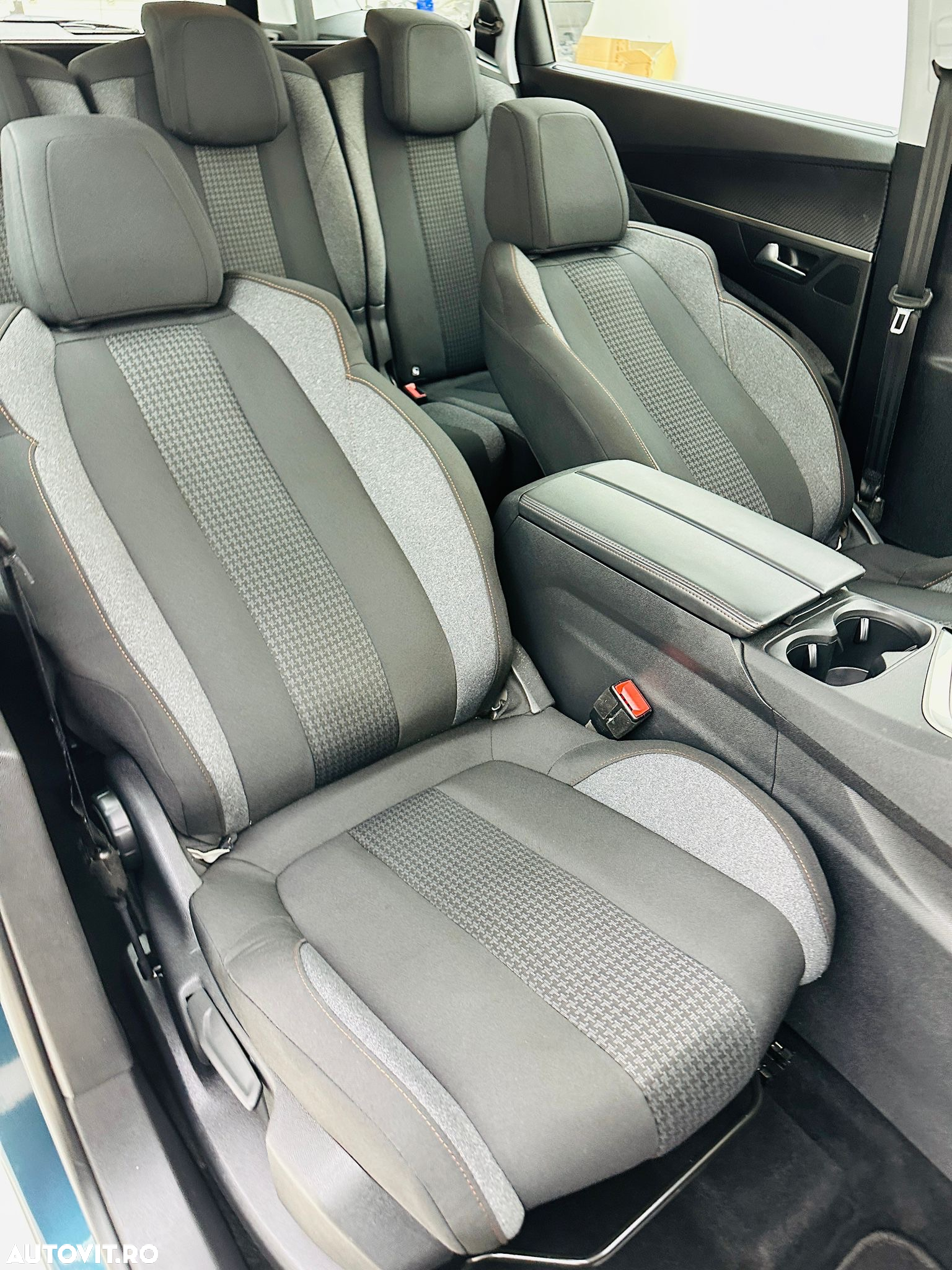 Peugeot 5008 - 27