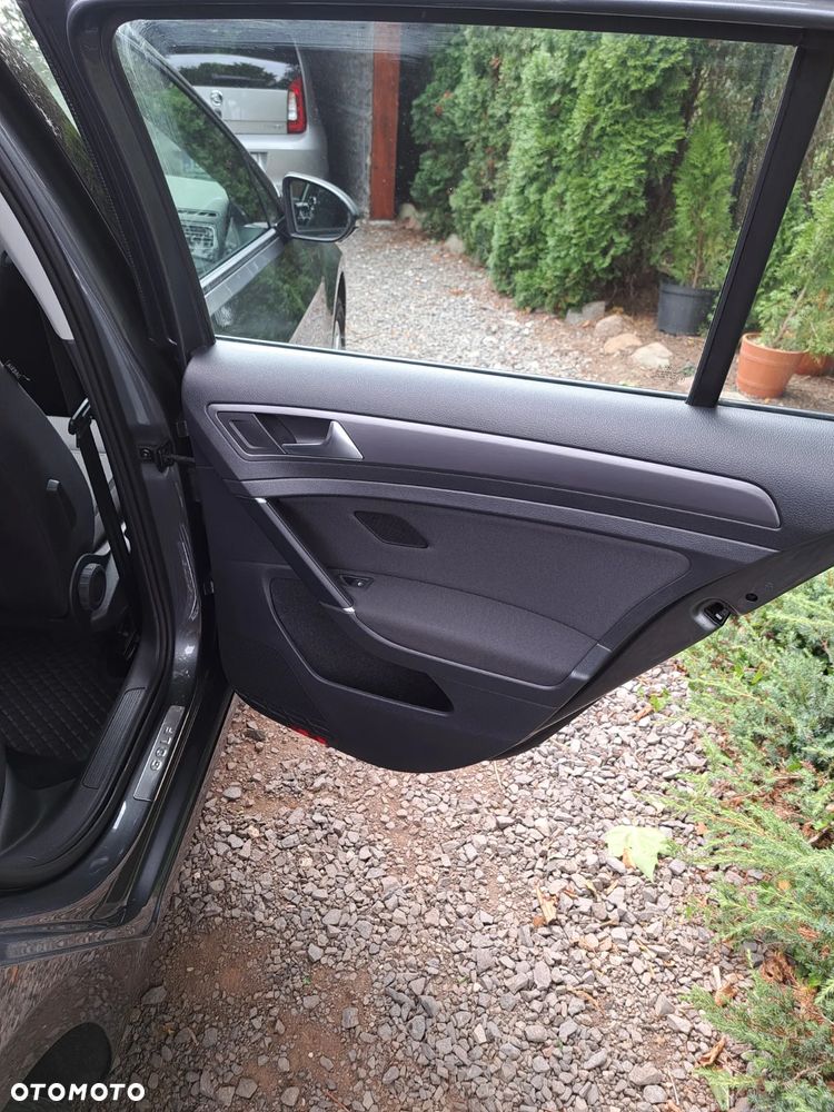 Volkswagen Golf VII 1.6 TDI BMT Highline - 22