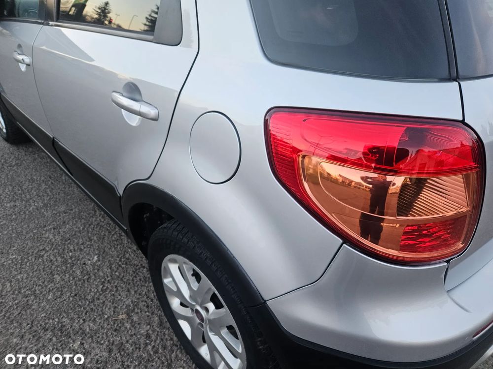 Fiat Sedici 2.0 Multijet DPF 4x4 Lounge - 13