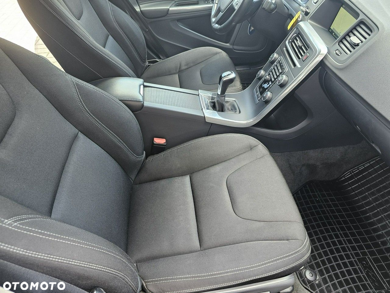 Volvo S60 D2 Drive-E Kinetic - 26
