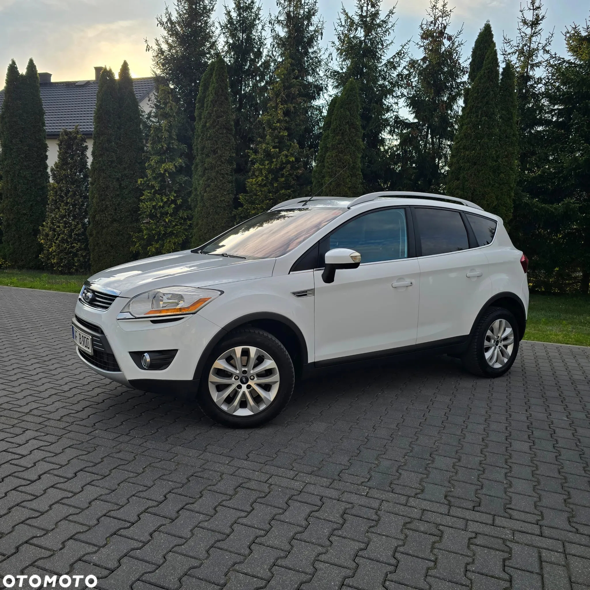 Ford Kuga 2.0 TDCi FWD Titanium - 3