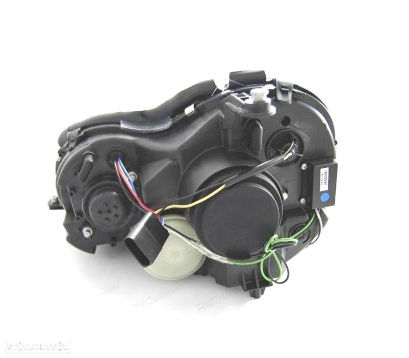 FARÓIS MERCEDES CLASSE CLK W209 02-09 LUZ DIURNA FUNDO CROMADO - 3