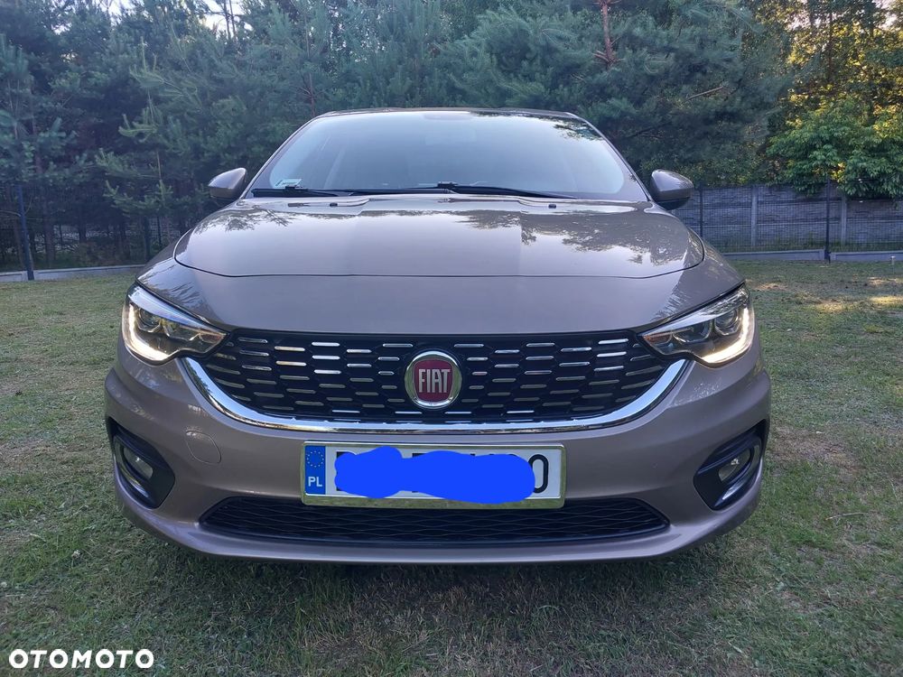Fiat Tipo 1.4 16v Lounge EU6d - 4