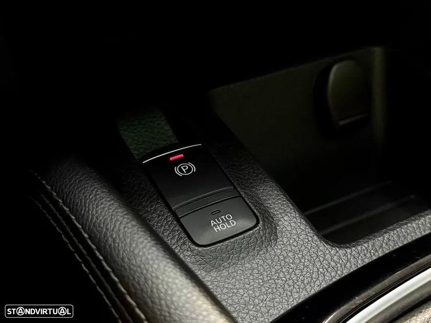 Nissan Qashqai 1.5 dCi N-Connecta - 23