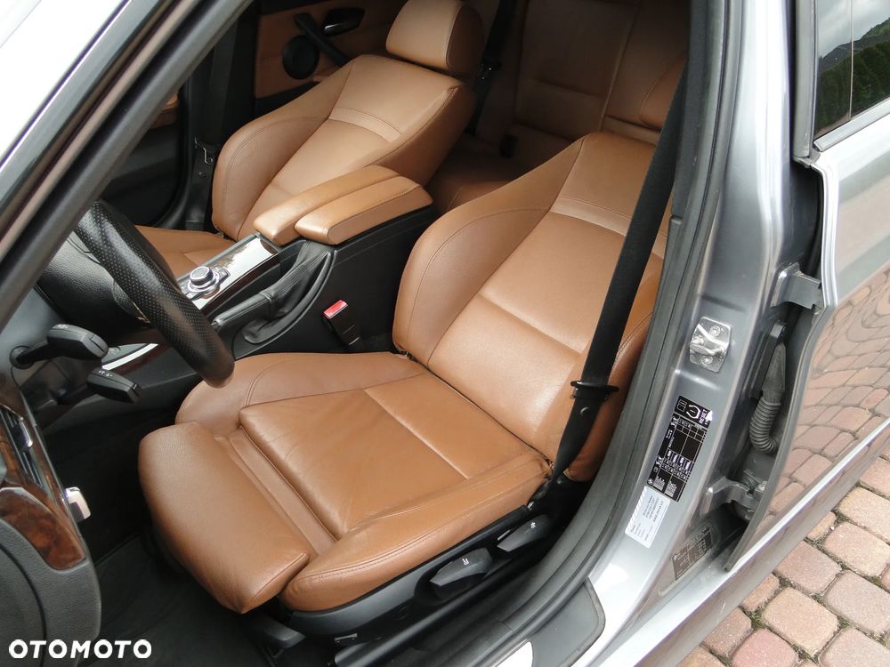 BMW Seria 3 320d Sport-Aut Sport Line - 18