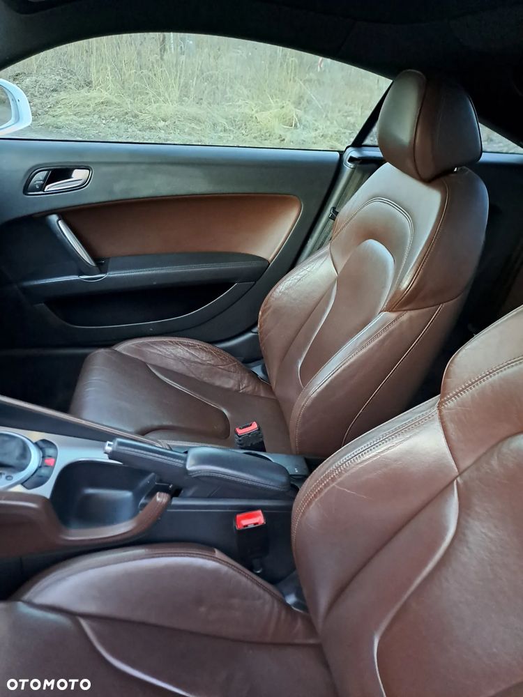 Audi TT Coupé - 13