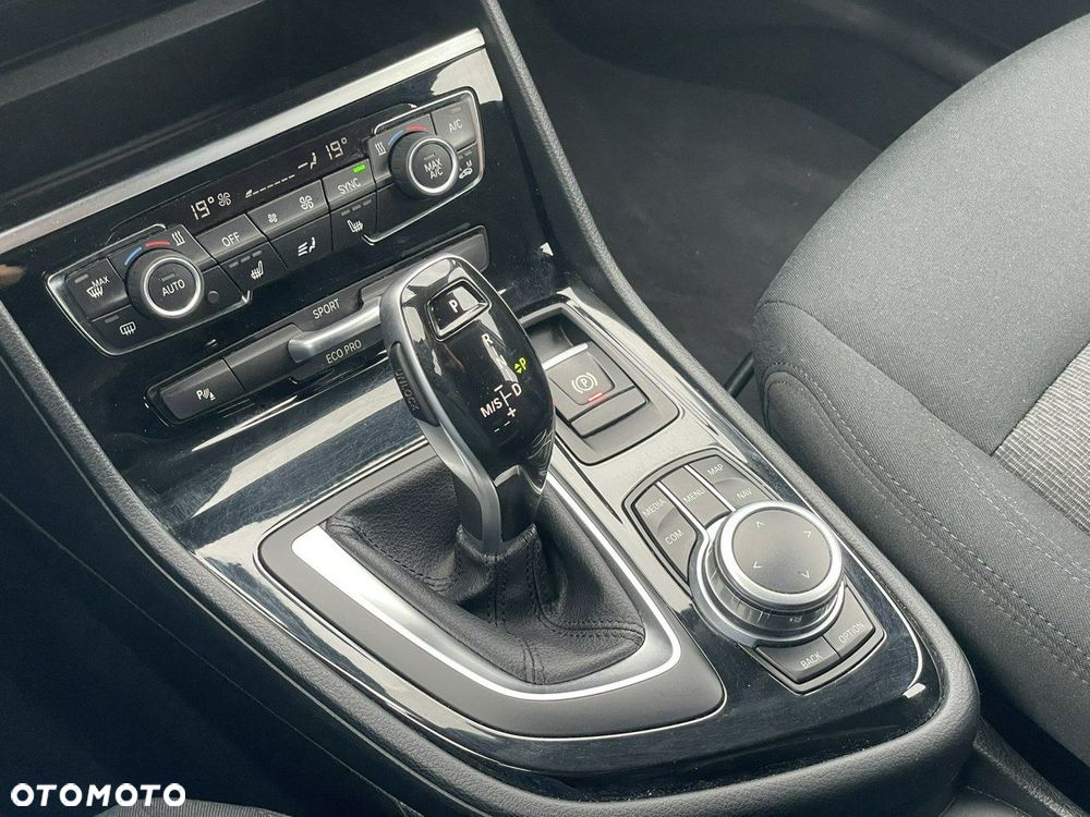 BMW Seria 2 218d GT xDrive Advantage - 16