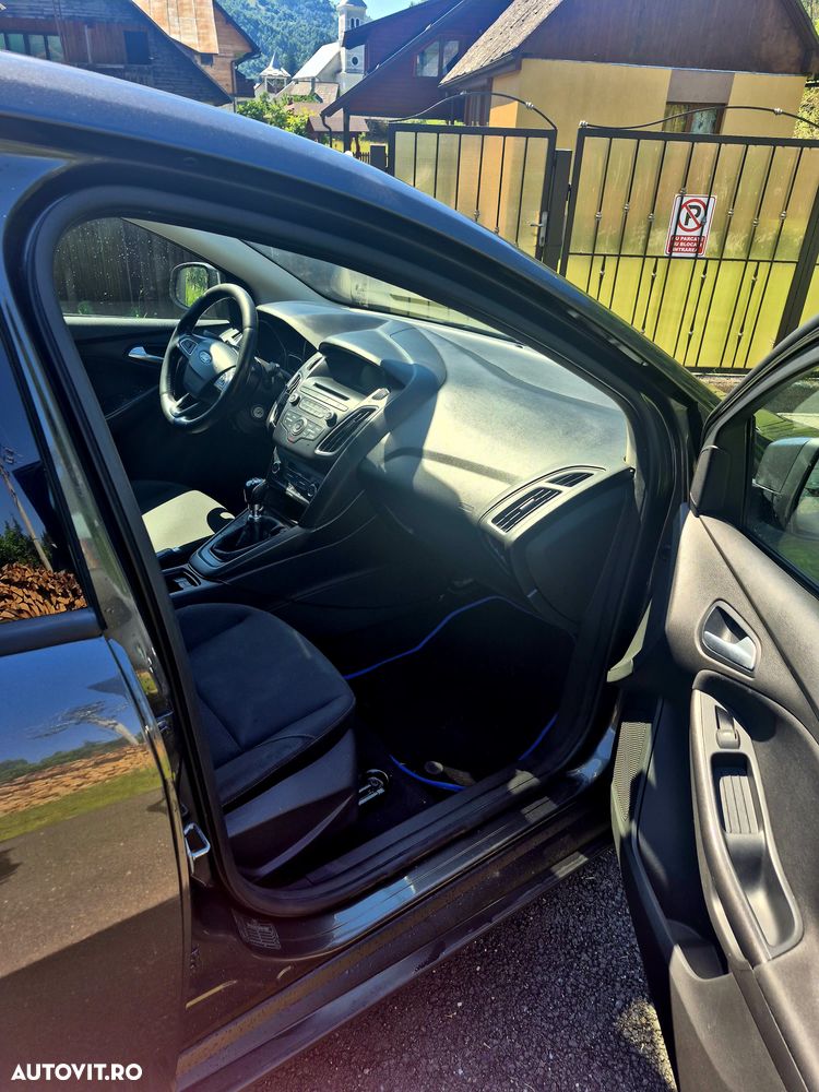 Ford Focus 1.5 TDCi DPF Start-Stopp-System Trend - 6