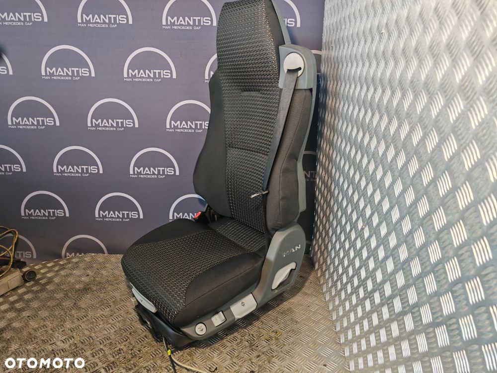 FOTEL SIEDZENIE LEWY KIEROWCY MAN TGX TGS TGA TGL TGM EURO 5 EURO 6 - 4