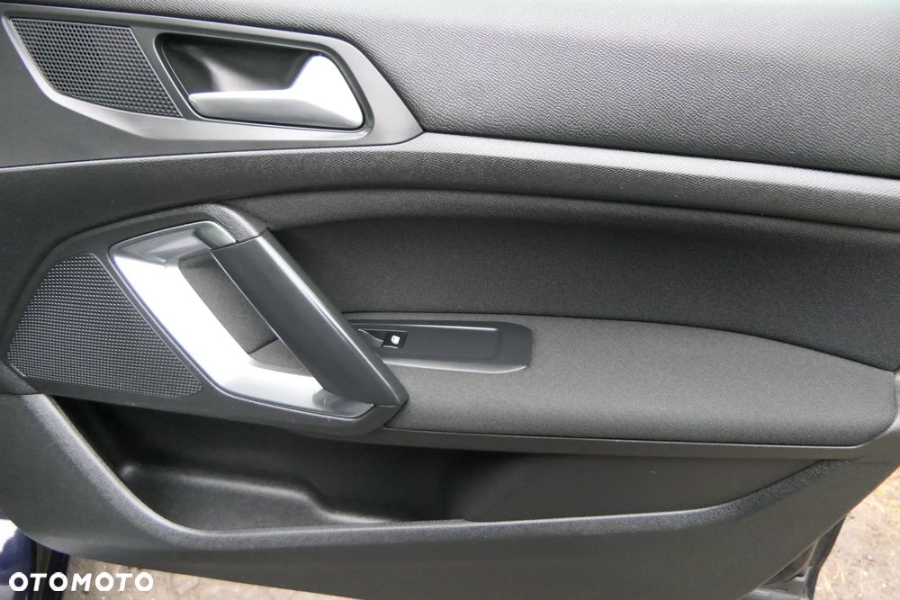 Peugeot 308 BlueHDi 150 EAT6 Stop & Start Business-Line - 26