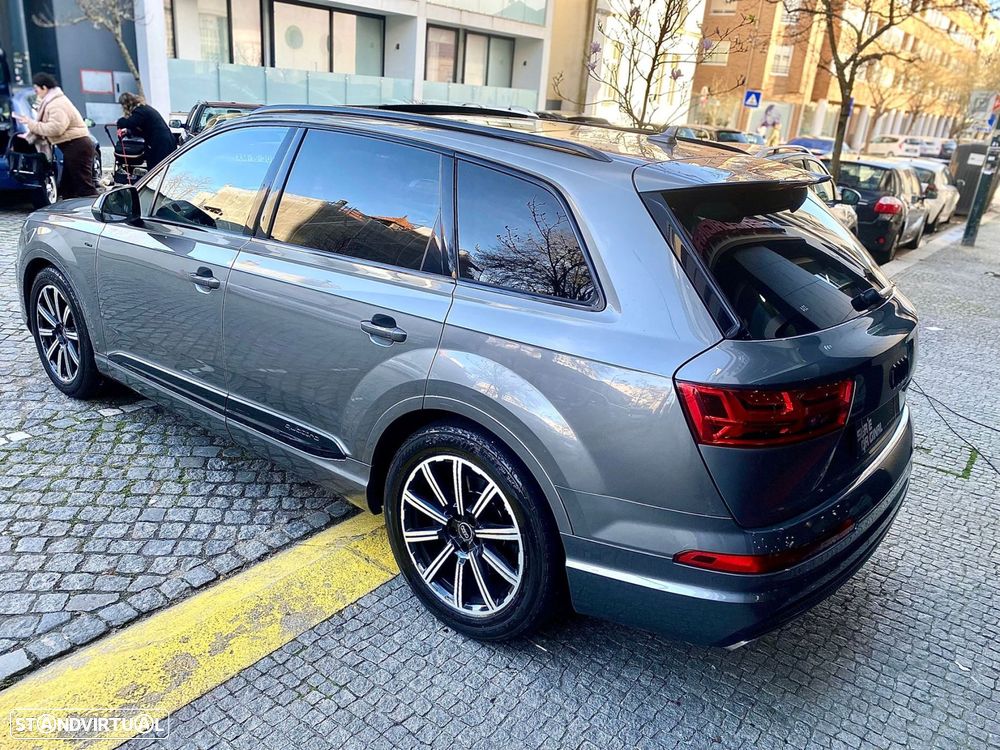 Audi Q7 3.0 TDI quattro S-line Tiptronic 7L - 10