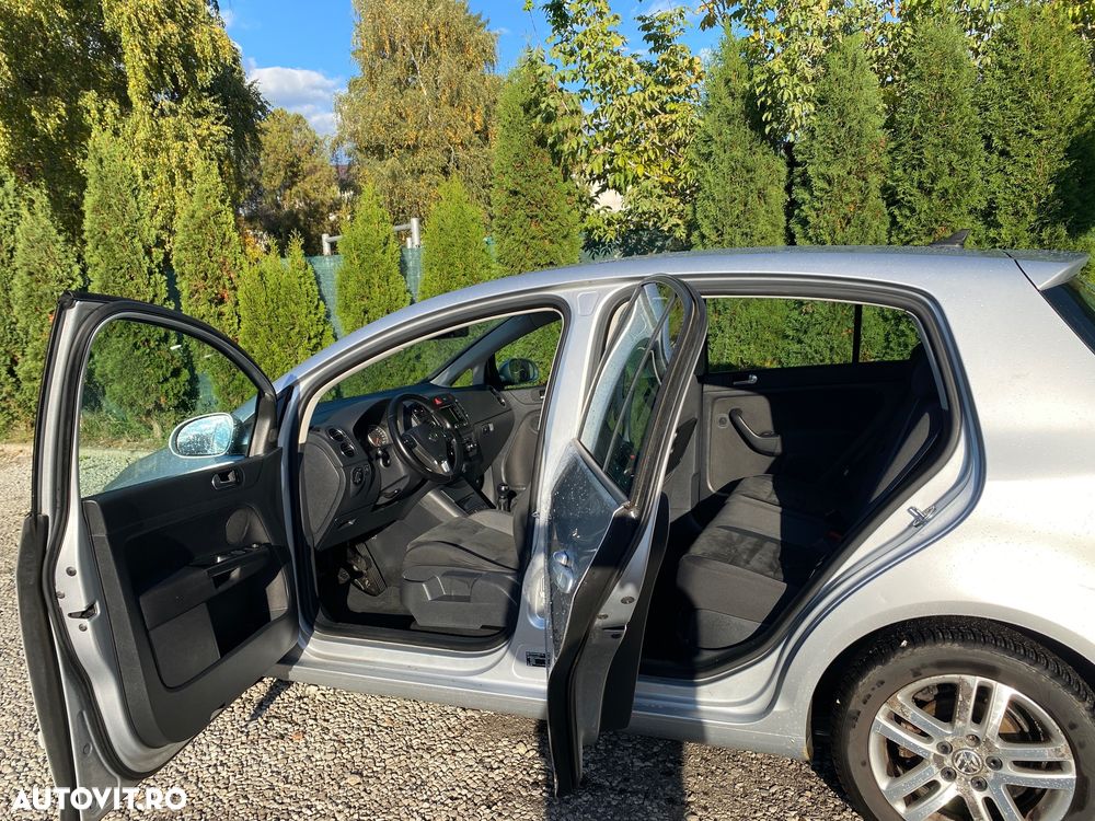 Volkswagen Golf Plus 2.0 TDI Comfortline - 14