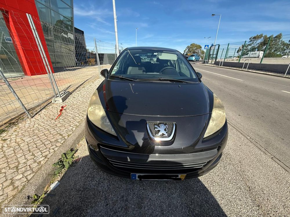 Peugeot 207 1.4 HDi Premium - 6