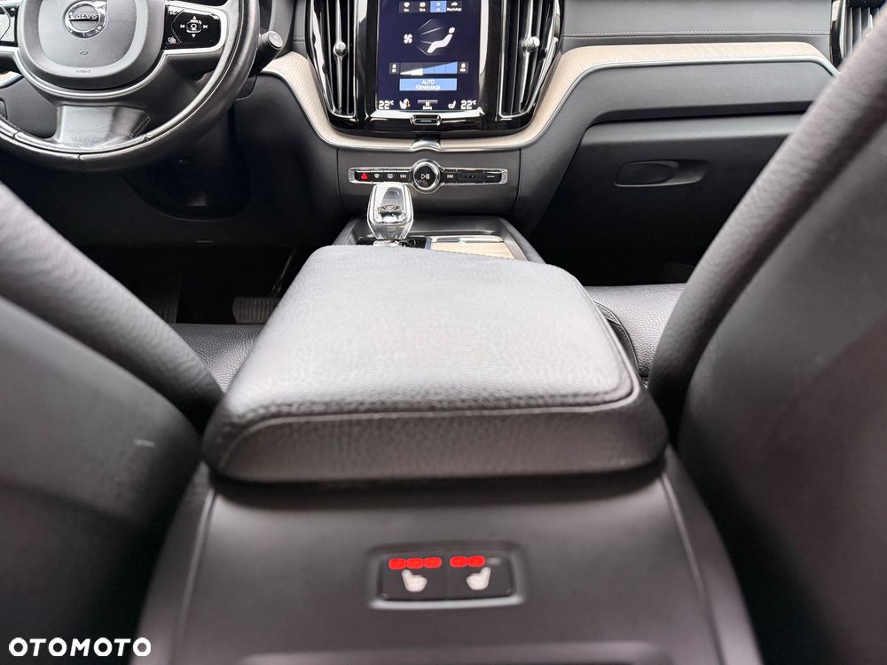 Volvo XC 60 B4 D Geartronic Inscription - 36