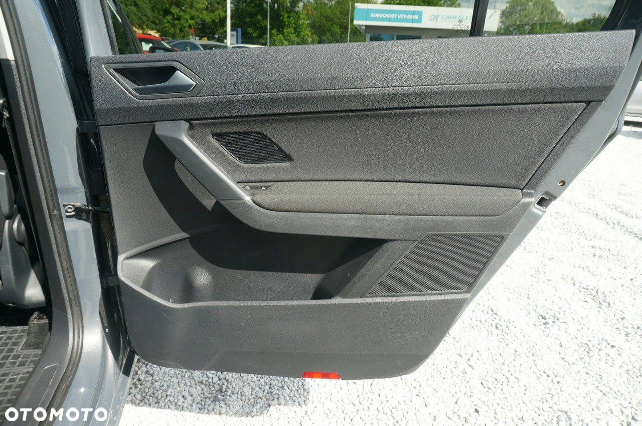 Volkswagen Touran - 30