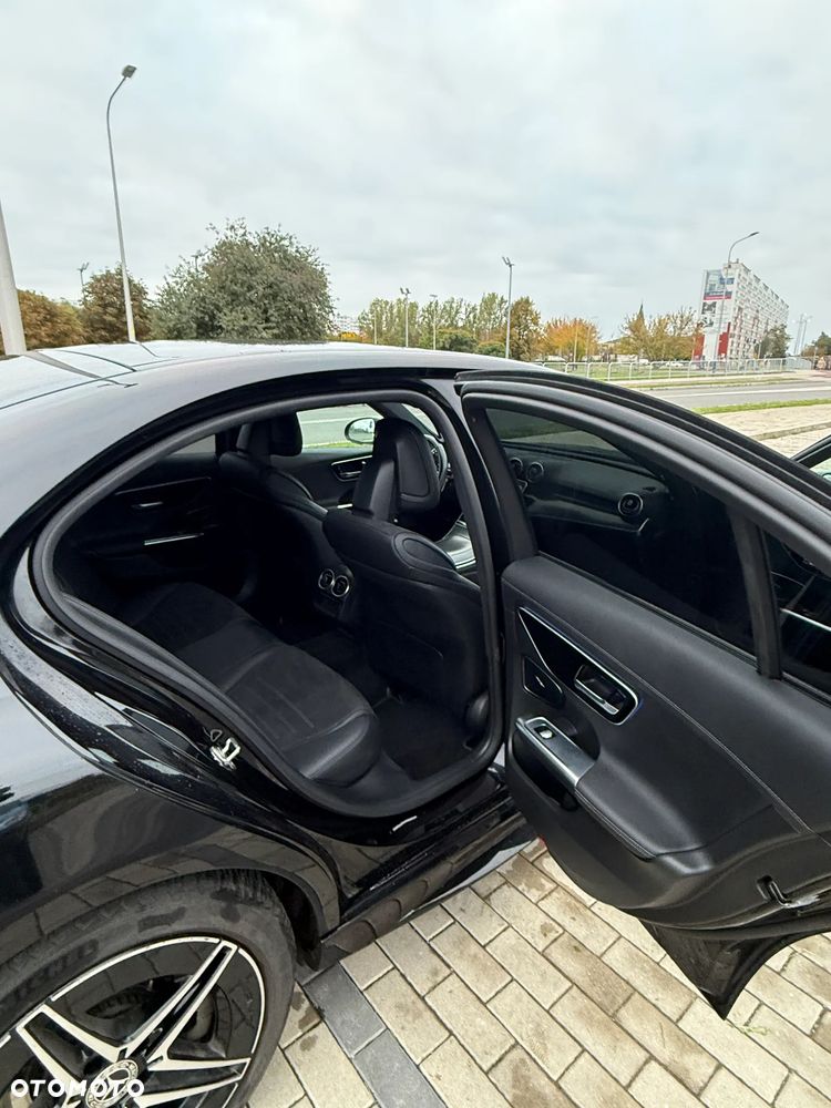 Mercedes-Benz Klasa C 220 d mHEV 4-Matic AMG - 4