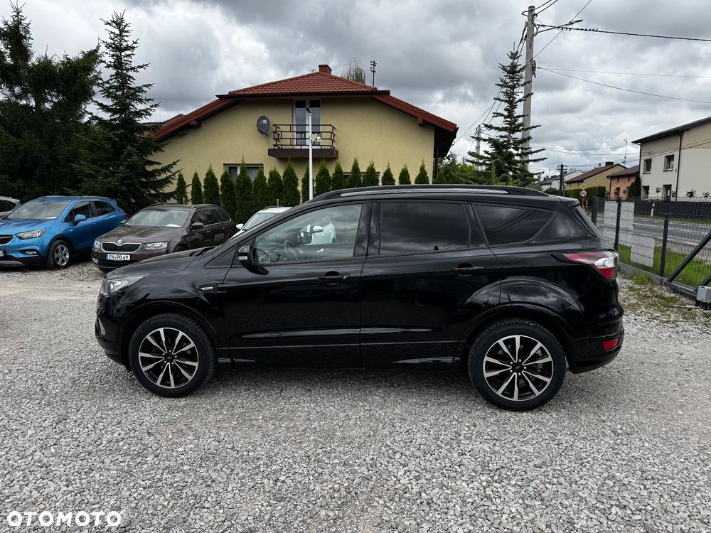 Ford Kuga 1.5 EcoBoost 2x4 ST-Line - 7