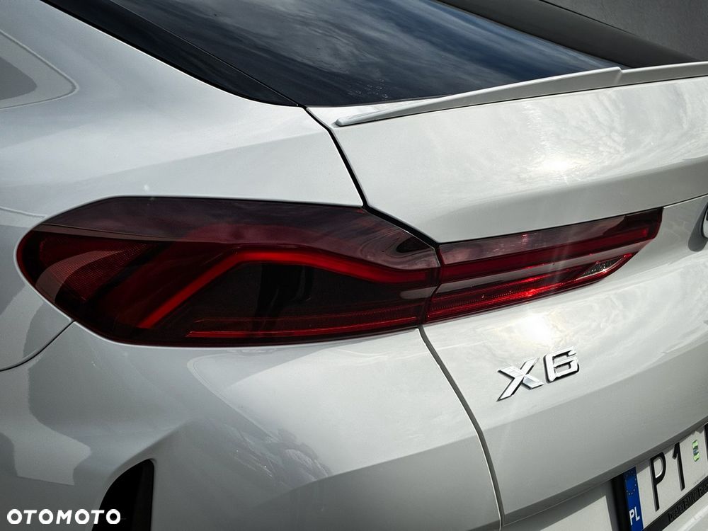BMW X6 - 10