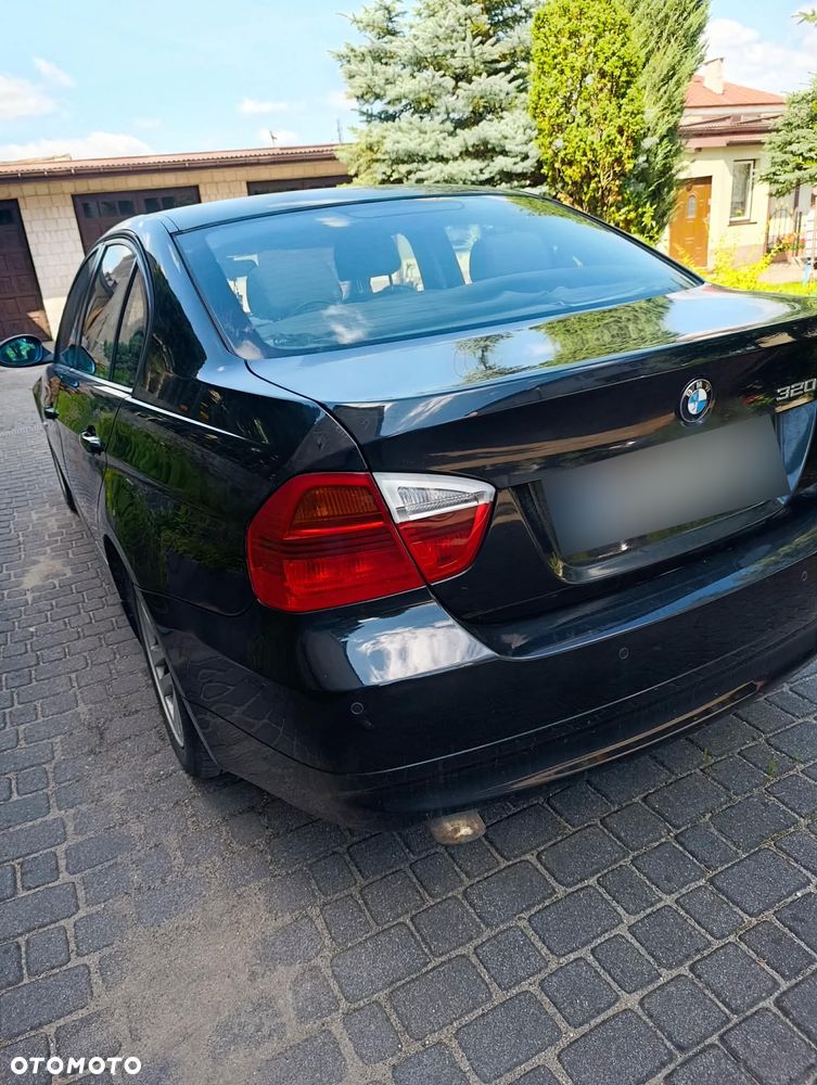 BMW Seria 3 320d - 5