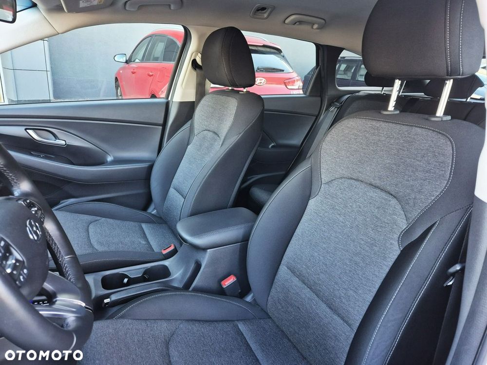 Hyundai i30 1.0 T-GDI Smart - 11