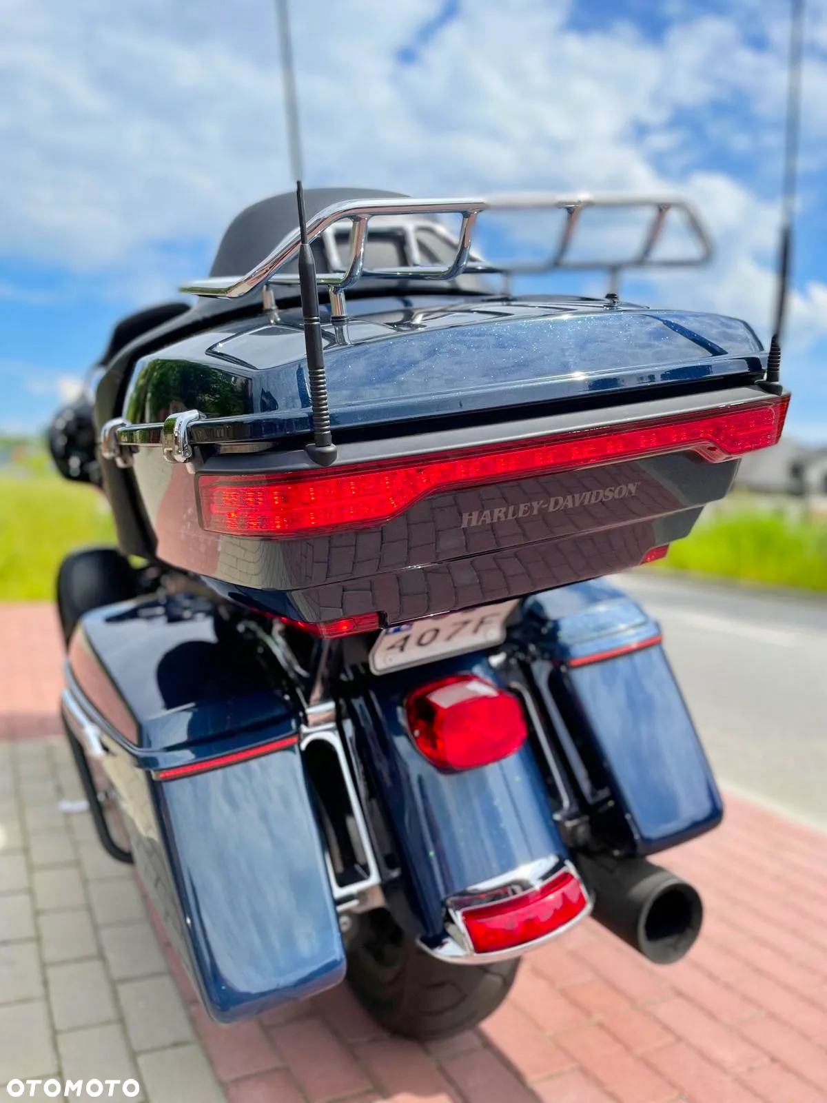 Harley-Davidson FLHTCU Ultra - 12