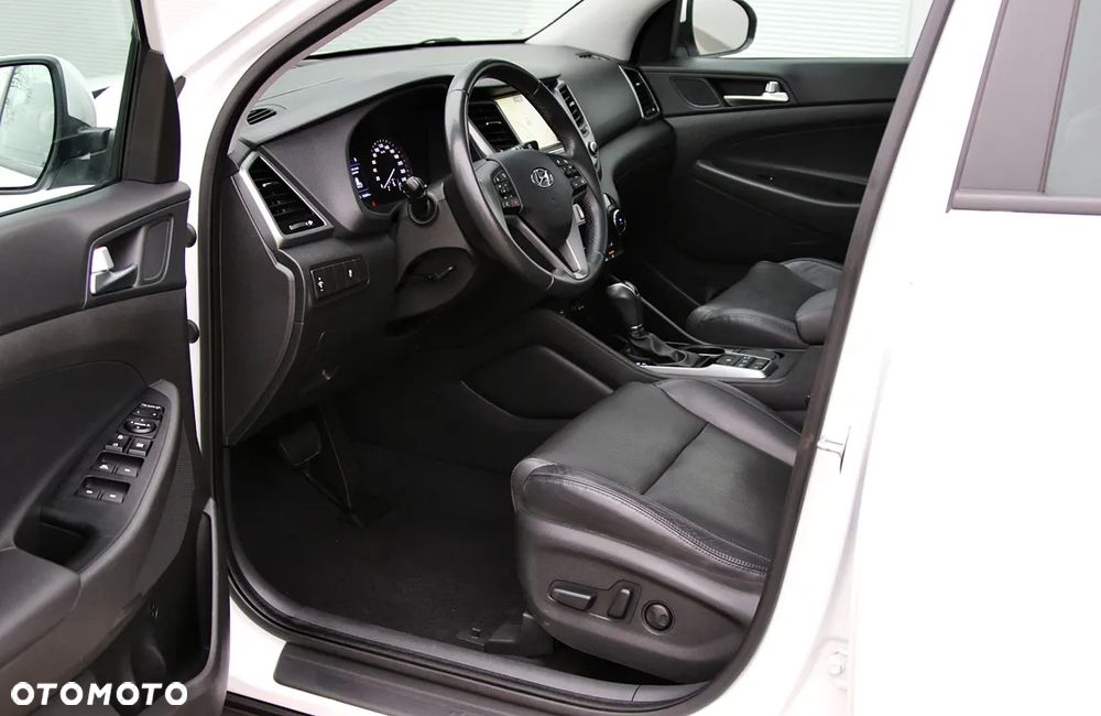 Hyundai Tucson 1.6 T-GDI Premium 4WD DCT - 16