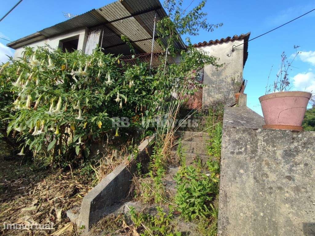 Moradia para recuperar com 2880m² - Beco, Ferreira do Zêzere - Grande imagem: 3/41