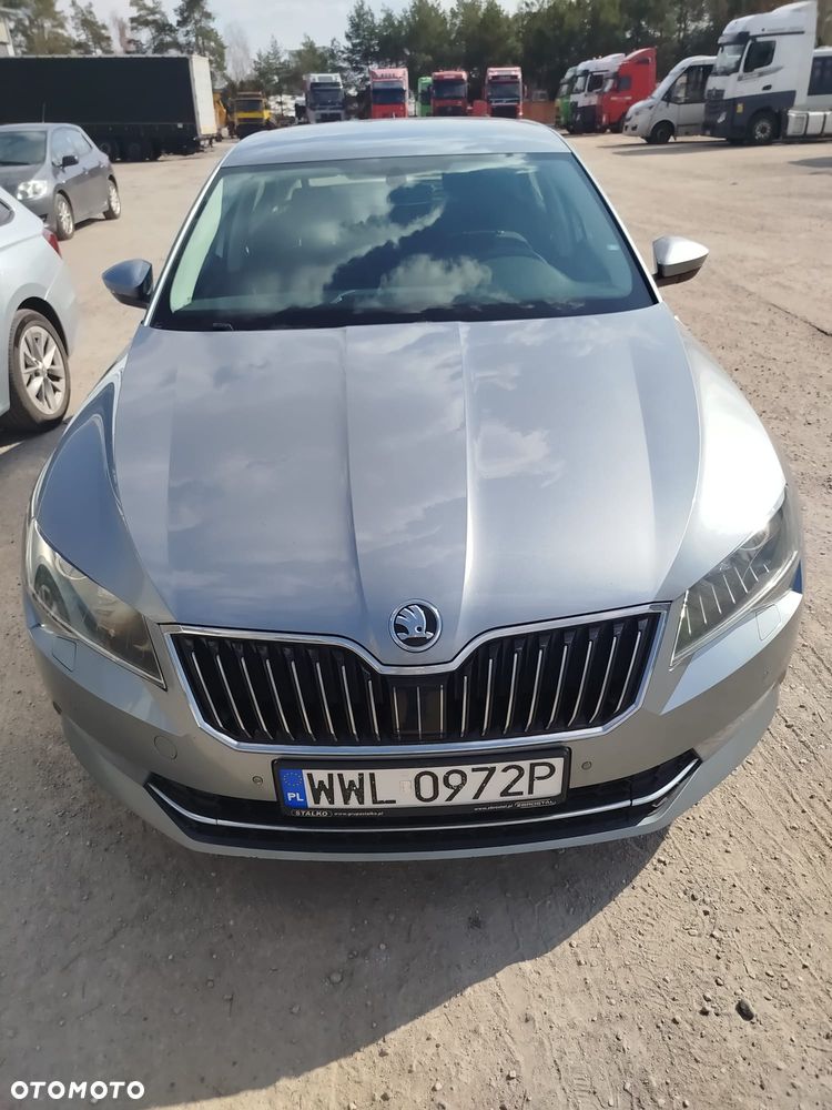 Skoda Superb 1.6 TDI Ambition - 1