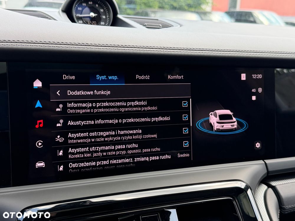 Porsche Panamera 4 E-Hybrid Executive - 28