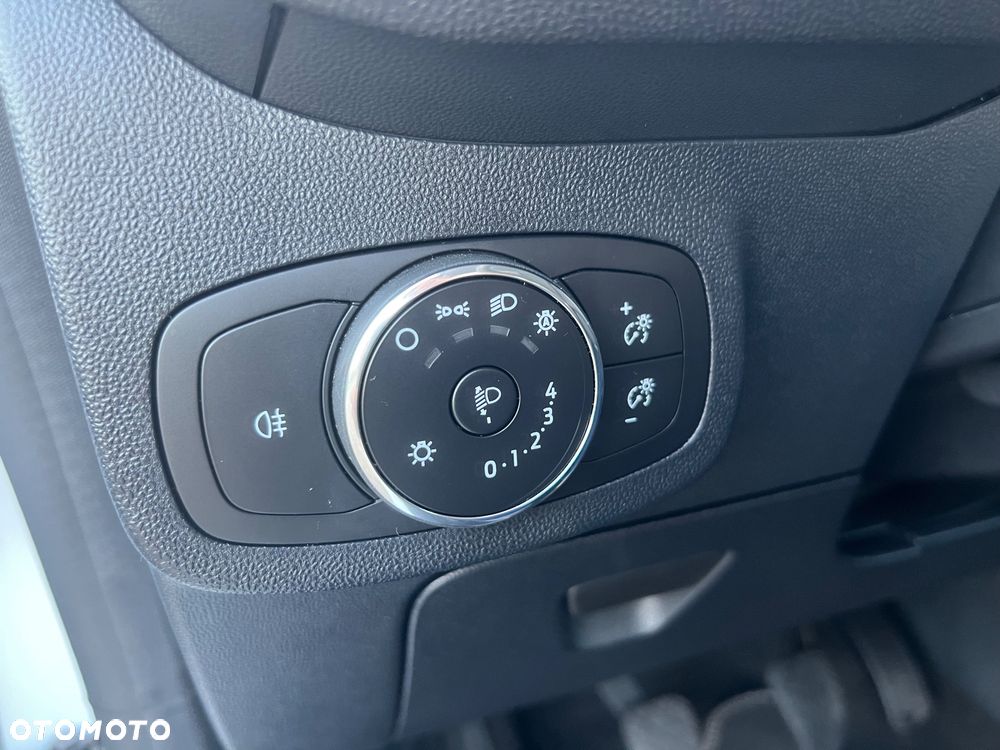 Ford Fiesta 1.0 EcoBoost Titanium - 27